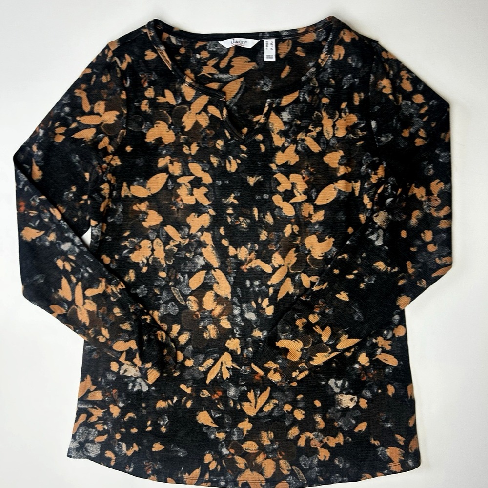 NWOT 2pc D&Co Active waffle knit long sleeve pullover‎ comfy Utility Chic size L